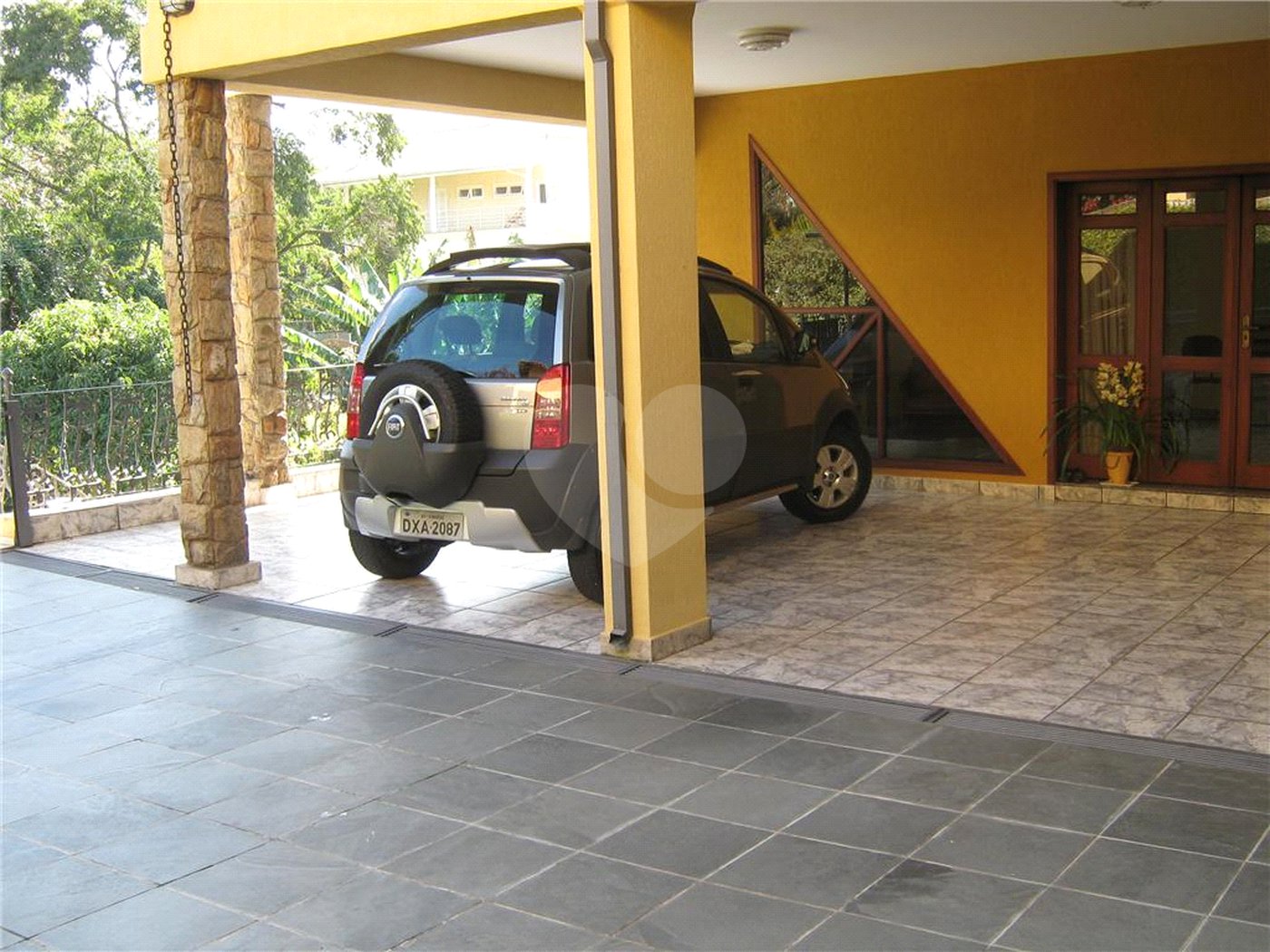Casa à venda com 4 quartos, sendo 2 suítes, no condomínio Estância Marambaia, Vinhedo - SP
