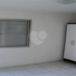 Apartamento com 32m² na região da Bela Vista em São Paulo - SP.