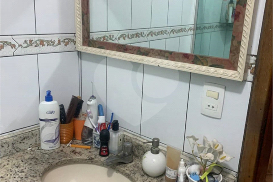 Sobrado à venda com 3 quartos, sendo 1 suíte, em Parque Naçoes Unidas, São Paulo, SP
