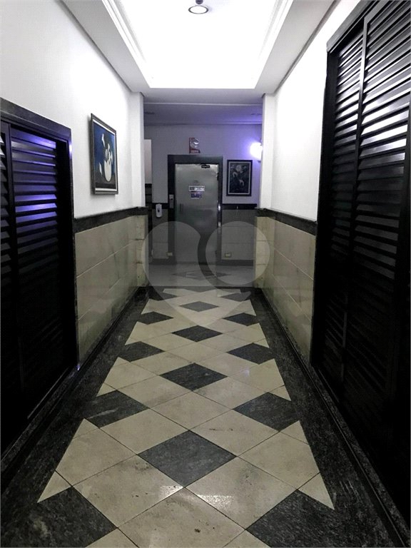 Apartamento à venda com 2 quartos em Bela Vista, São Paulo, SP