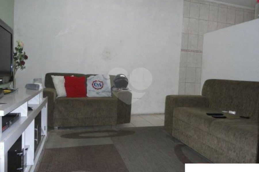 Casa de Vila à venda com 6 quartos em Jardim Peri, São Paulo, SP