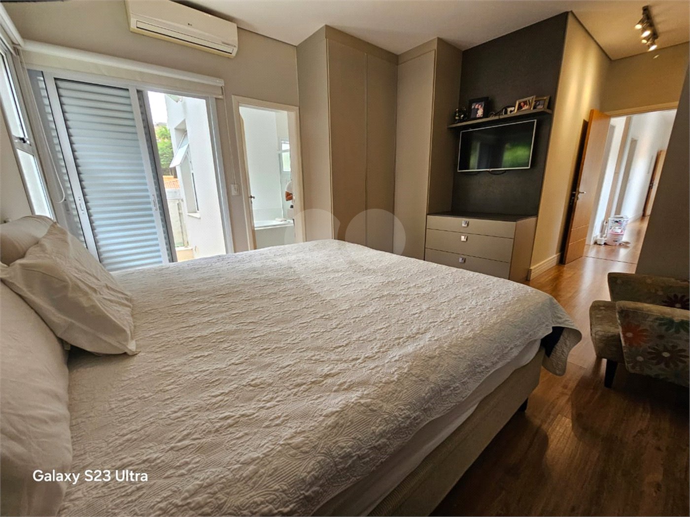 Casa à venda com 4 suítes no condomínio Vinhas da Vista Alegre - Lado Café, Vinhedo - SP