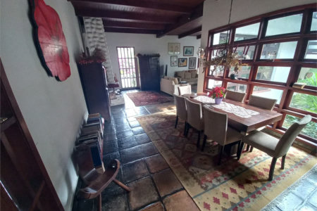 Sobrado à venda com 4 quartos, sendo 2 suítes,  em Fazenda Morumbi, São Paulo, SP