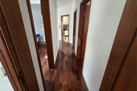 Casa à venda com 3 quartos, sendo 1 suíte,  em Jardim Shangri-lá, Itapetininga, SP