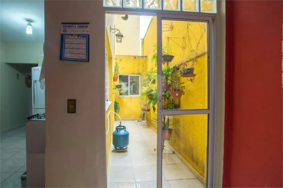 Sobrado à venda com 2 quartos, sendo 1 suíte, em Carandiru, São Paulo, SP