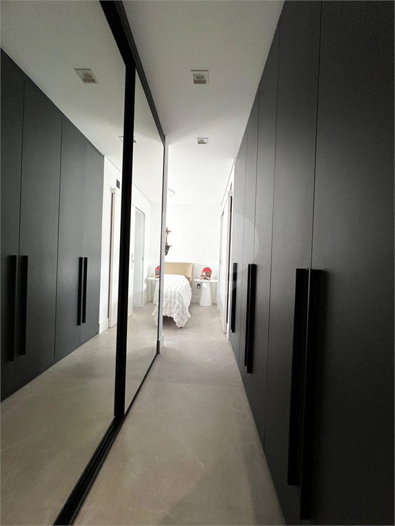 Apartamento à venda com 3 suítes no Centro, Mogi das Cruzes, SP