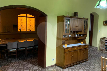 Chácara à venda com 4 quartos, sendo 1 suíte,  em Parque Residencial Atibaia, Atibaia, SP