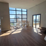 Duplex à venda ou para alugar com 4 quartos, sendo 5 suítes, em Parque Campolim, Sorocaba, SP