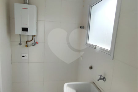 Casa de Vila à venda com 3 quartos, sendo 1 suíte, em Loteamento Jardim Morumbi, Atibaia, SP