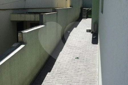 Casa à venda com 3 suítes em Bosque da Saúde, São Paulo, SP