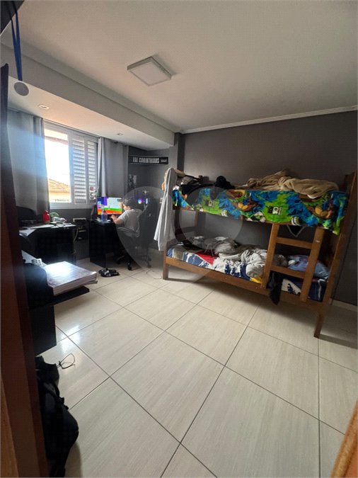Casa à venda com 5 quartos em Vila Granada, São Paulo, SP
