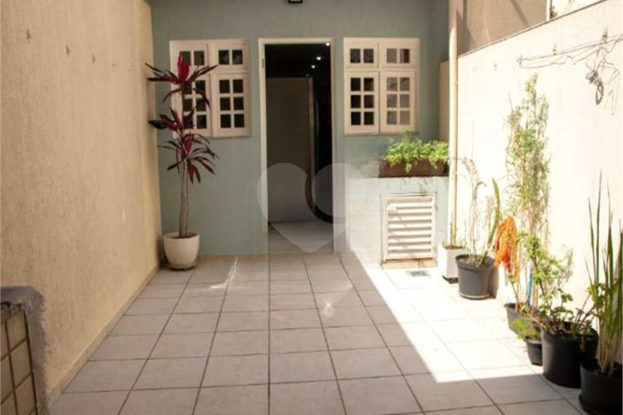 Sobrado à venda com 2 quartos, sendo 1 suíte, em Vila Nova Mazzei, São Paulo, SP