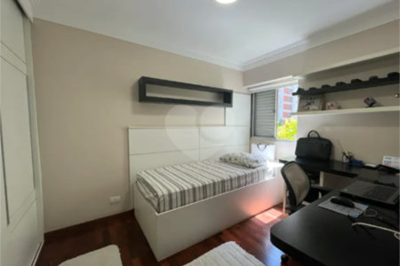 Apartamento à venda com 2 quartos, sendo 1 suíte, em Cerqueira César, São Paulo, SP