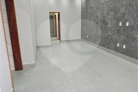 Casa à venda ou para alugar com 3 quartos, sendo 1 suíte, no condomínio Jardim Park Real, Indaiatuba - SP
