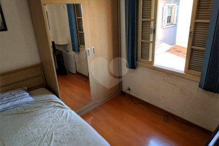Sobrado à venda com 5 quartos, sendo 1 suíte,  em Vila Nova Conceição, São Paulo, SP