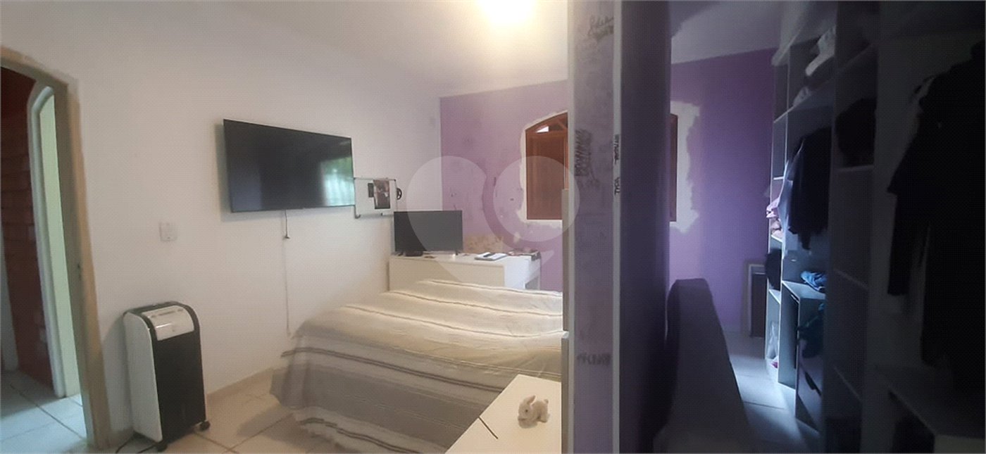 Casa à venda com 3 quartos, sendo 2 suítes, em São Vicente, Mairiporã, SP