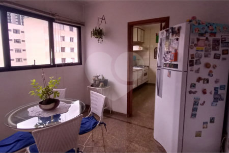 Apartamento à Venda em Mirandópolis com 4 Dormitórios, 2 Suítes e 4 Vagas