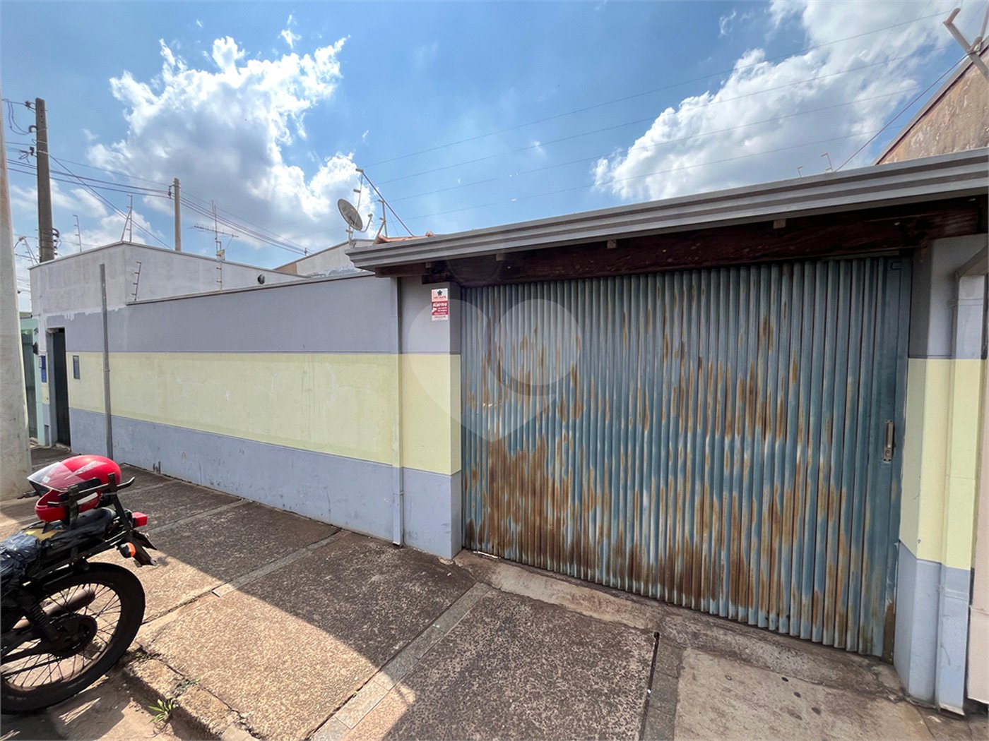 Casa a venda com 2 dormitórios na Vila São José
