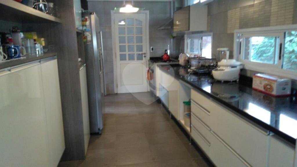 Casa Térrea à venda com 4 suítes em Jardim Floresta, São Paulo, SP