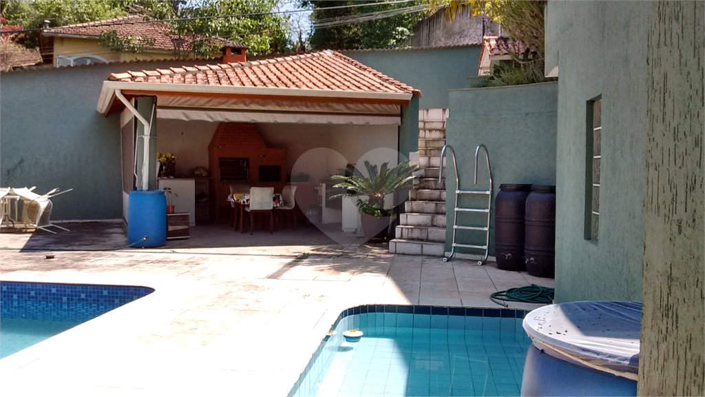 Casa à venda com 5 quartos, sendo 2 suítes, em Horto Florestal, São Paulo, SP