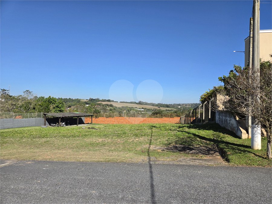 Terreno à venda no condomínio Village Araçoiaba, Araçoiaba da Serra - SP