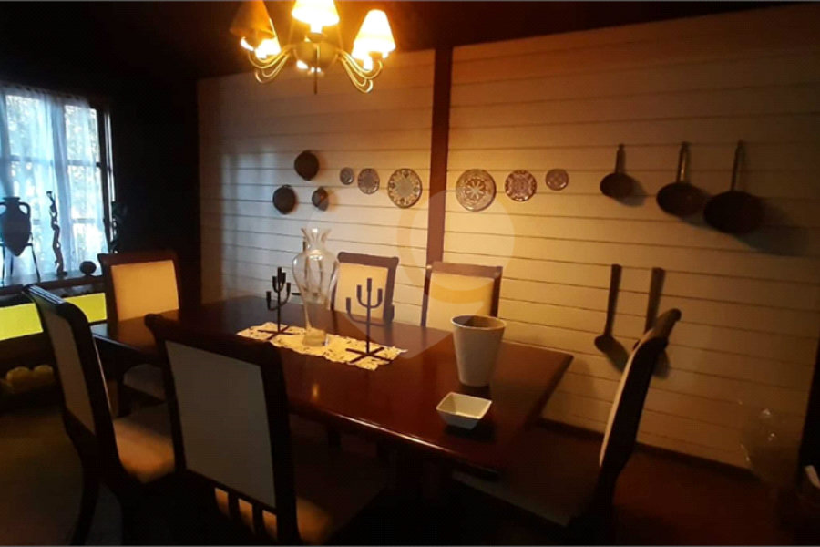 Casa à venda ou para alugar com 4 quartos, sendo 2 suítes, em Serra da Cantareira, Mairiporã, SP