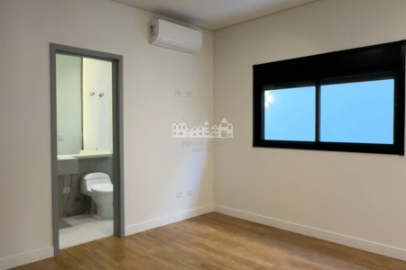 Casa térrea à venda com 3 suítes, em Nova Gardênia, Atibaia - SP