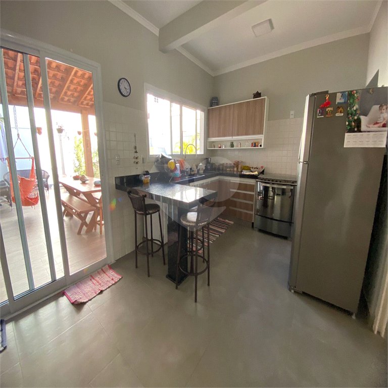Casa à venda com 3 quartos, sendo 1 suíte,  no condomínio Residencial Viena, Indaiatuba - SP