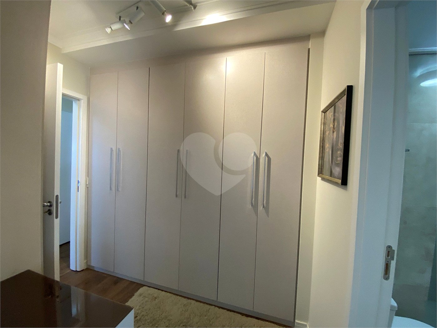 Apartamento à venda com 3 suítes em Barra Funda, São Paulo, SP