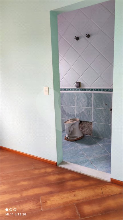 Sobrado à venda com 5 quartos, sendo 3 suítes, em Vila Campestre, São Paulo, SP