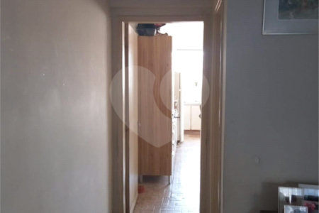 Sobrado à venda com 2 quartos em Vila Nivi, São Paulo, SP
