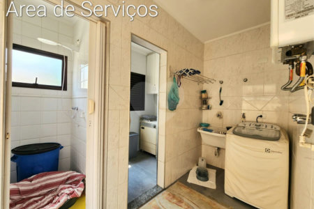 Sobrado à venda com 4 quartos, sendo 2 suítes, em Mirandópolis, São Paulo, SP