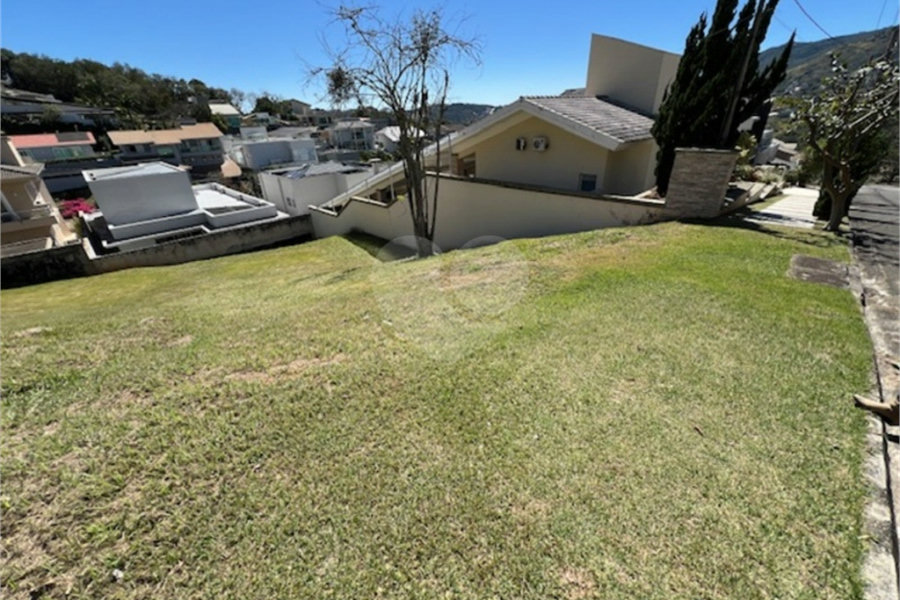 Terreno à venda no condomínio Água Verde, Atibaia - SP