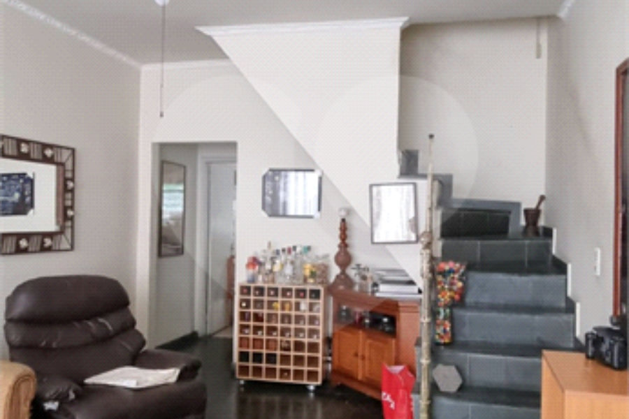 Sobrado à venda com 2 quartos em Tremembé, São Paulo, SP