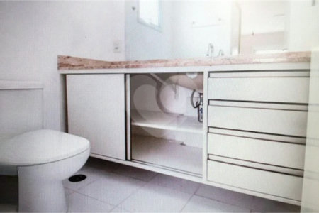 Apartamento à venda com 2 quartos, sendo 1 suíte, em Morumbi, São Paulo, SP