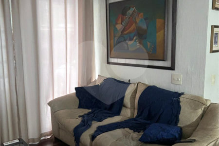 Casa à venda com 2 quartos, sendo 1 suíte, em Jardim das Acácias, São Paulo, SP