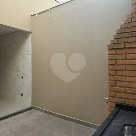 Sobrado à venda com 3 quartos, sendo 1 suíte, em Campo Grande, São Paulo, SP