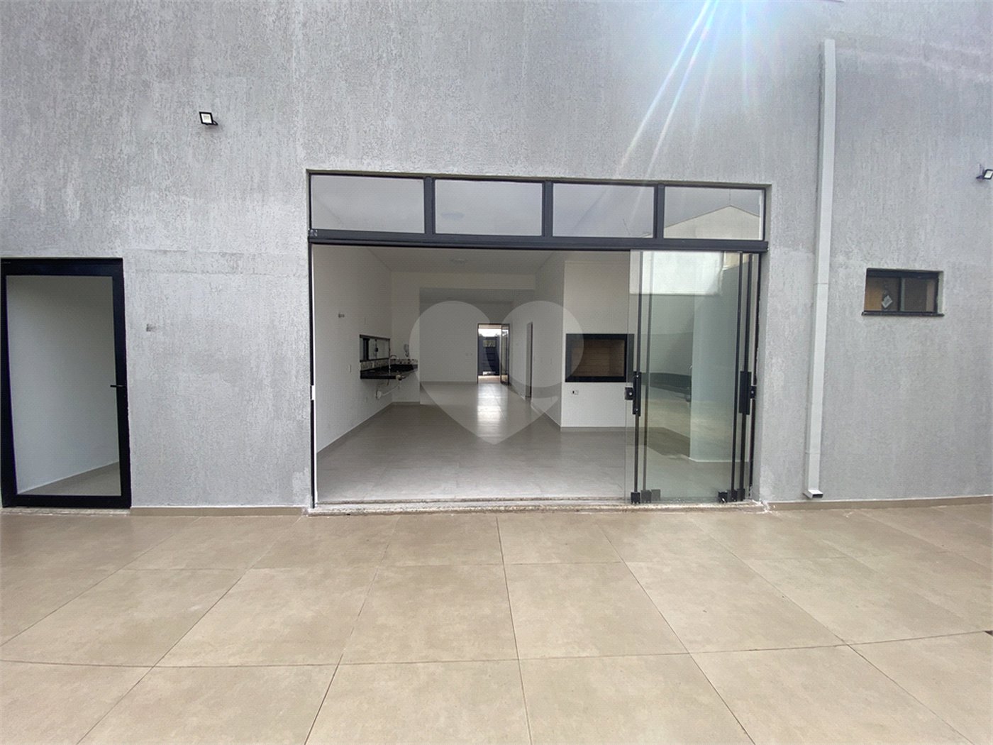 Casa à venda com 3 suítes em Jardim Estoril, Ponta Porã, MS