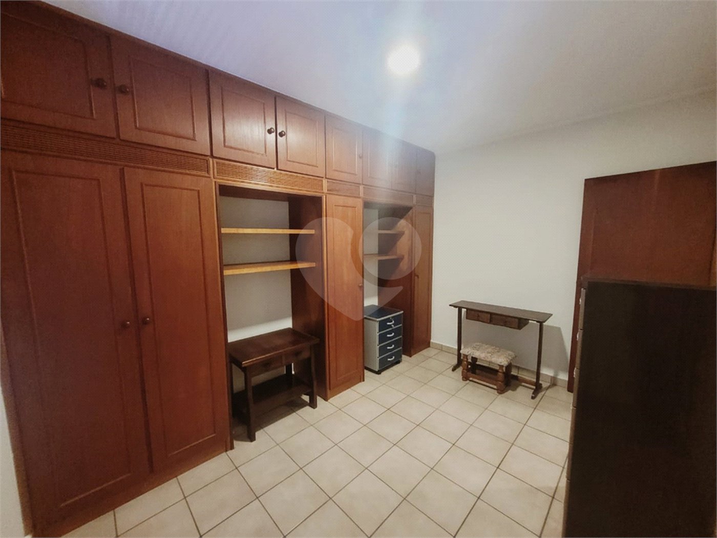 Apartamento à venda com 3 quartos, sendo 1 suíte,  no Centro, Indaiatuba, SP