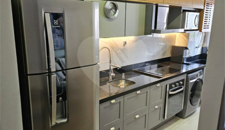 Apartamento à venda com 3 quartos, sendo 1 suíte,  em Brás, São Paulo, SP