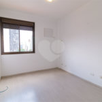 Apartamento à venda com 4 quartos, sendo 3 suítes,  em Chácara Santo Antônio, São Paulo, SP
