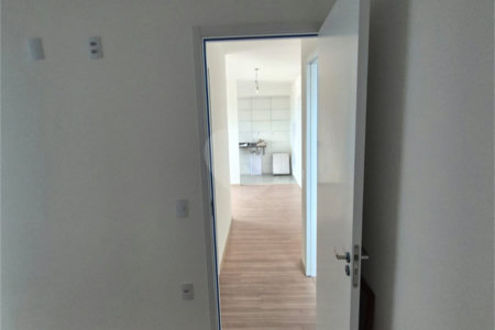 Apartamento à venda com 2 quartos, sendo 1 suíte,  em Vila Hortência, Sorocaba, SP