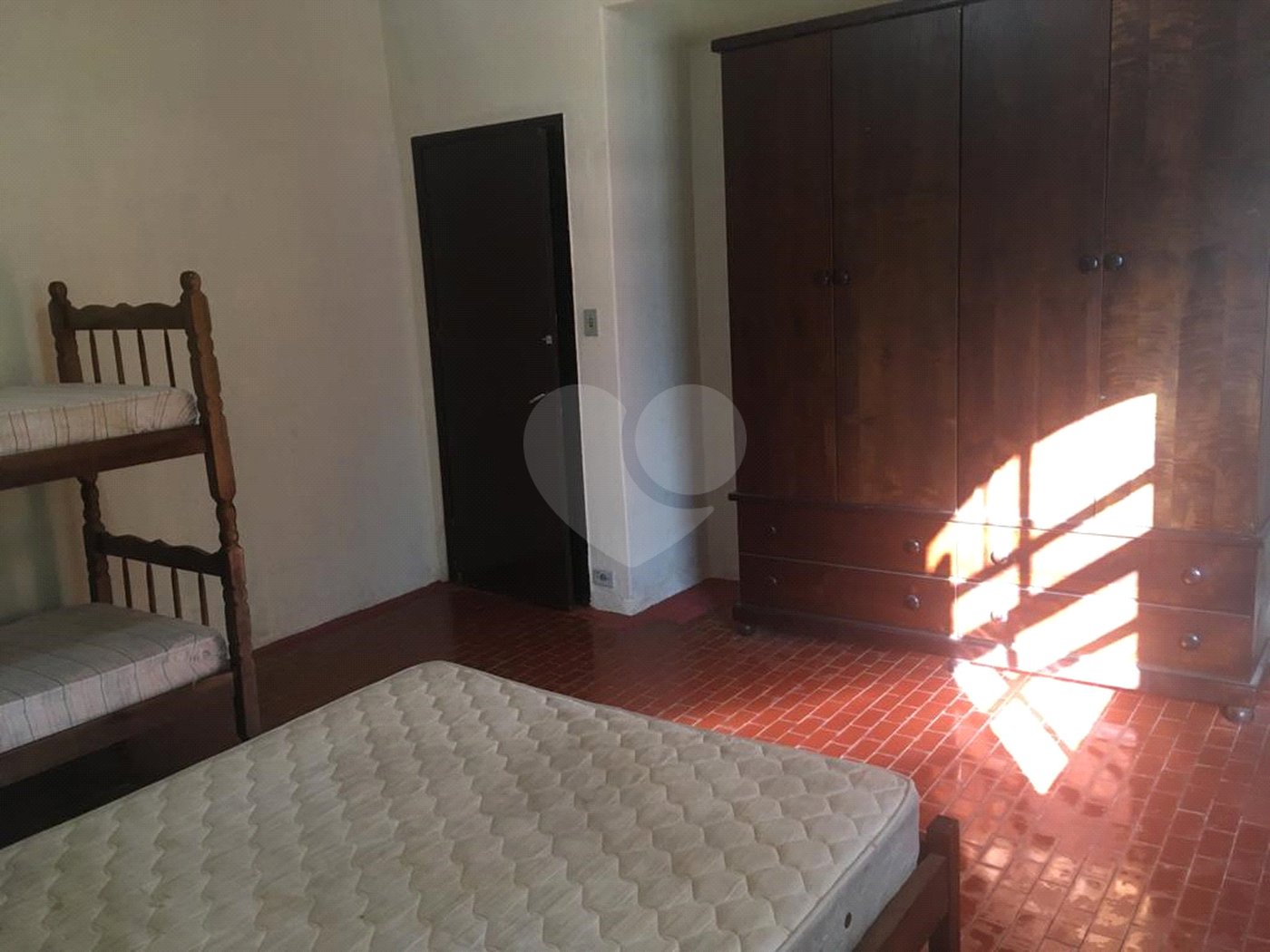 Chácara à venda com 4 quartos em Pirucaia, Mairiporã, SP