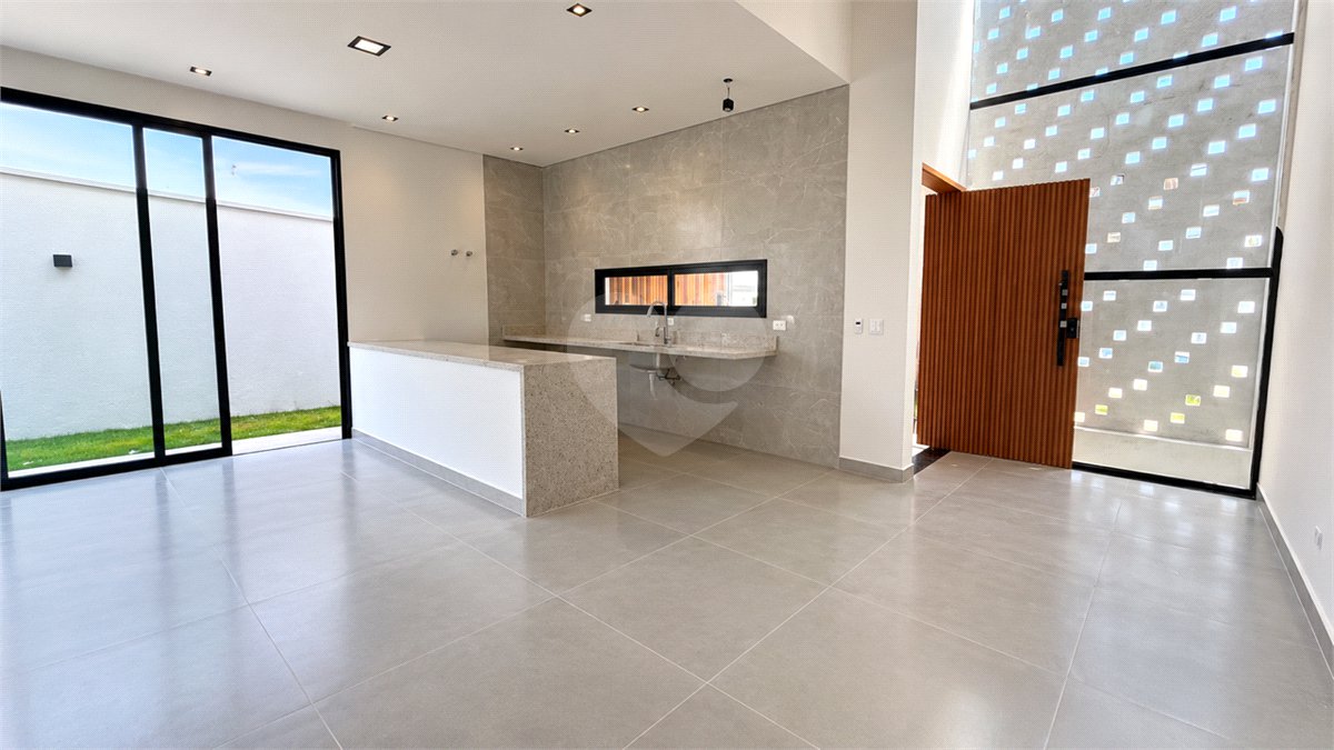 Casa Térrea à venda com 3 suítes em Jardim Paulista, Atibaia, SP