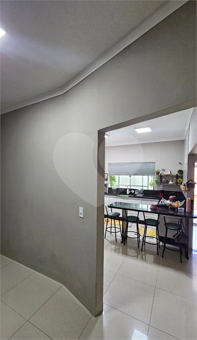 Casa à venda com 2 suítes no Centro, Ponta Porã, MS