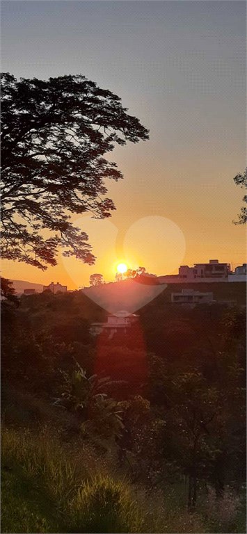 Chácara à venda com 3 quartos, sendo 1 suíte, em Jardim Liberdade, Jundiaí, SP