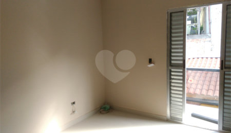 Sobrado à venda com 3 quartos, sendo 1 suíte,  no Brasilândia, São Paulo, SP
