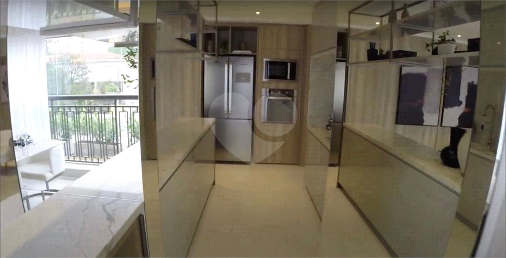 Apartamento à venda com 3 suítes em Jardim Aurélia, São Paulo, SP