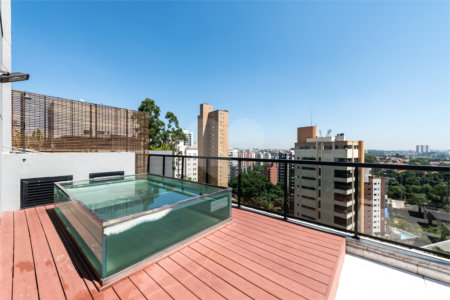 Cobertura à venda com 1 suíte em Vila Suzana, São Paulo, SP