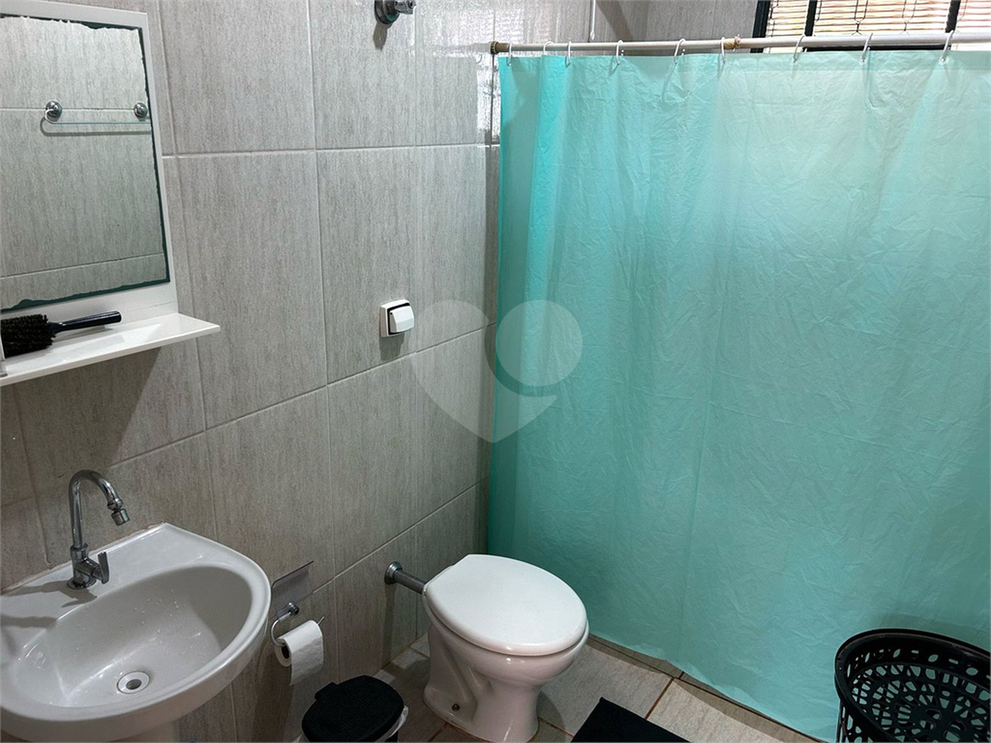 Sobrado à venda com 3 quartos, sendo 2 suítes, em Vila Mazzei, Itapetininga, SP